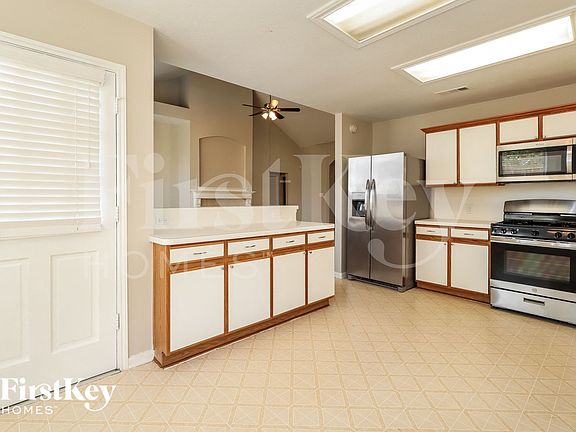 5th image of 3115 Glencullen Ln