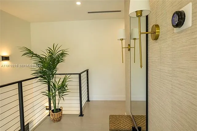 8850 NE 8th Ct — Photo 18