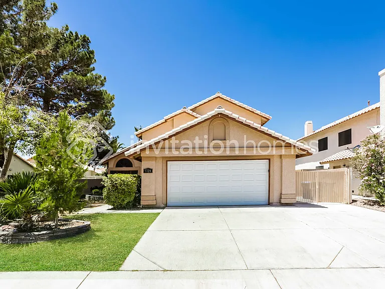 5729 Walking Stick Ln — Photo 1