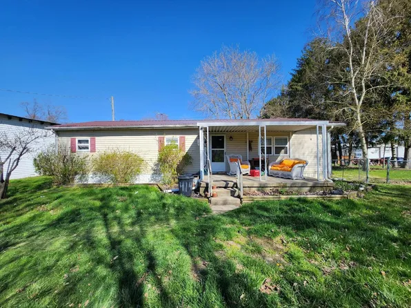 6520 Pleasant View Rd SE, Lancaster, OH 43130