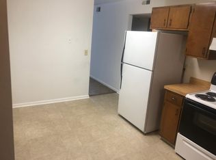 813 Main St APT 4, Jeffersonville, IN 47130