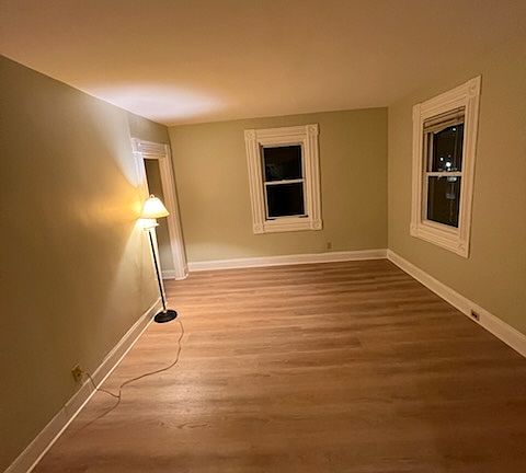 4th image of 137 Minerva St #135