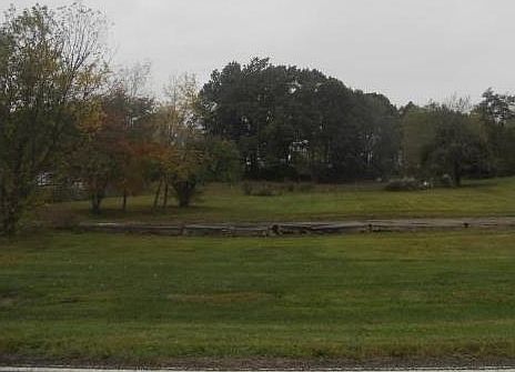 2nd image of 122 Bruceton Rd