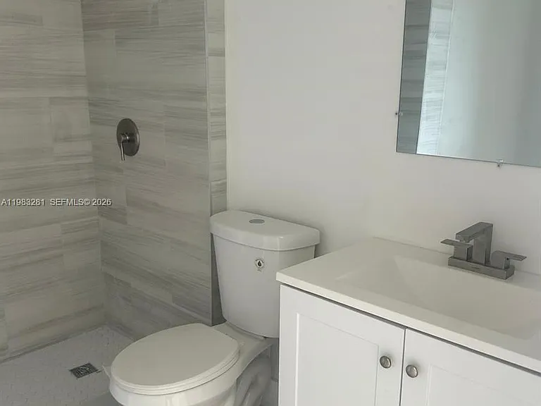 2908 NW 14th Ct #1 — Photo 7