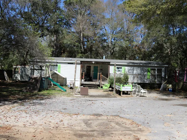 924A McFarlan Ave, Fort Walton Beach, FL 32547