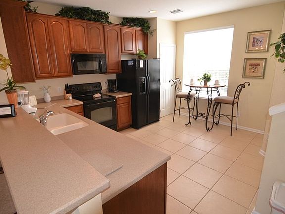 5th image of 5038 Tideview Cir #19