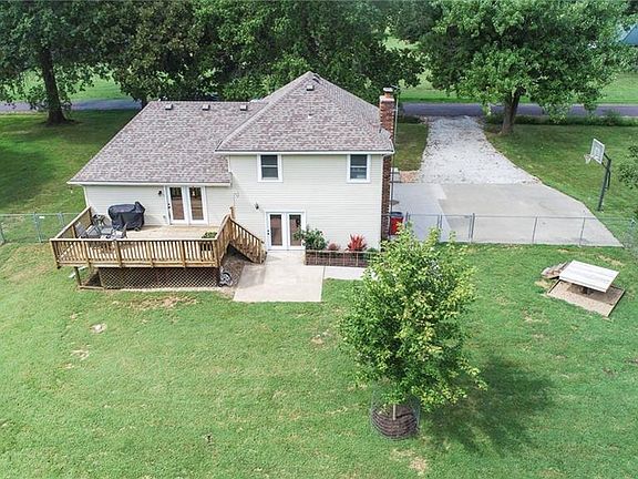 4th image of 10505 S Munro Rd