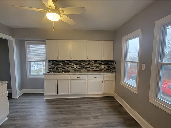 4th image of 12702 Imperial Ave