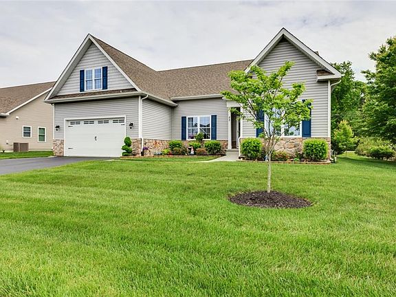 3rd image of 53 Golden Eagle Dr