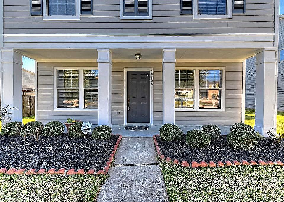 1st image of 19406 Fletcher Way Dr