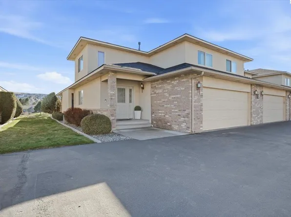 3710 Canyon Lakes Dr #E-101, Kennewick, WA 99337