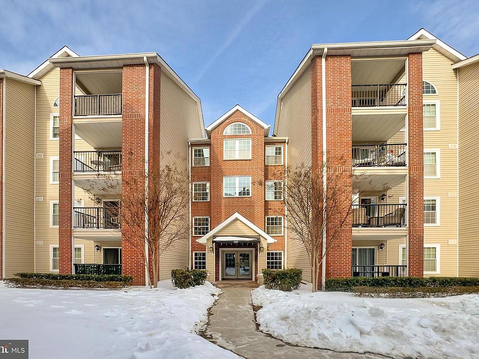 1st image of 3307 Wyndham Cir APT 1164