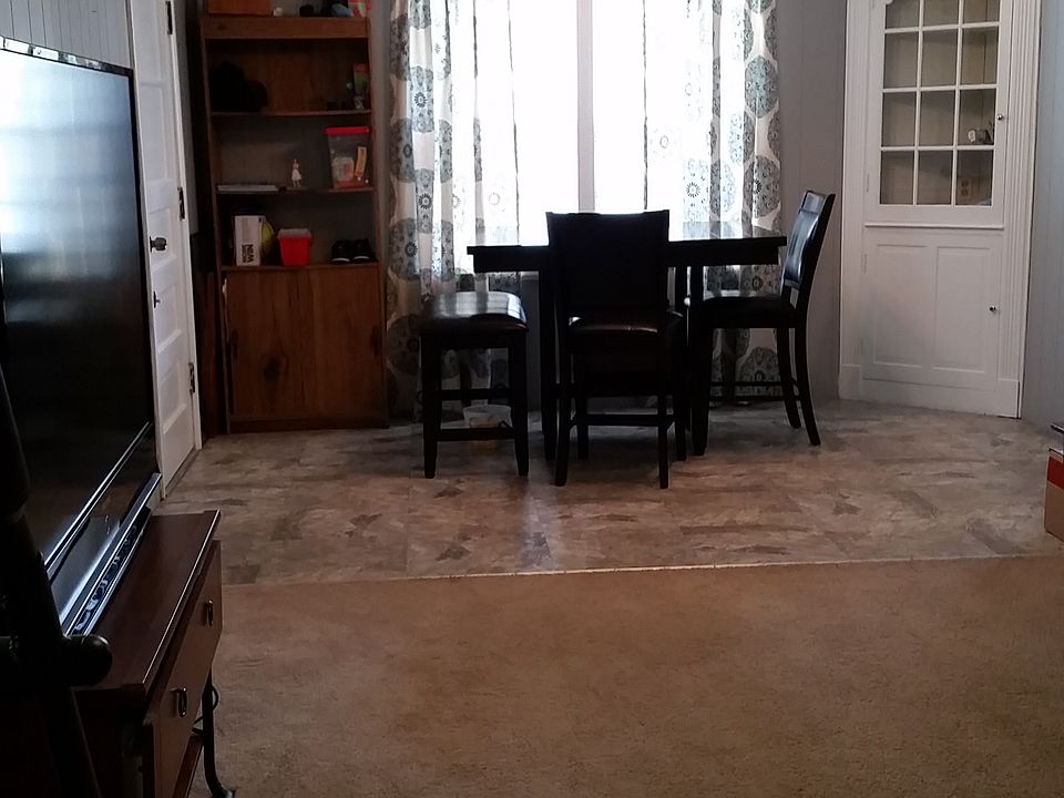 1st image of 1500 S Saint James Blvd