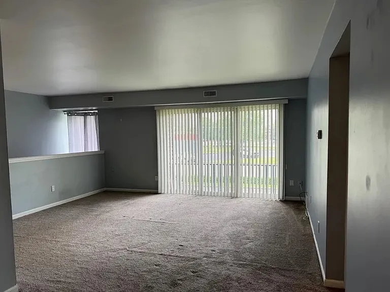 706 Sunset Ln — Photo 4