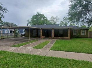 1504 Lawrence Ave, Pasadena, TX 77506