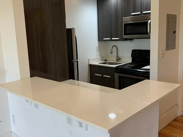 391 Commonwealth Ave, Boston, MA 02115