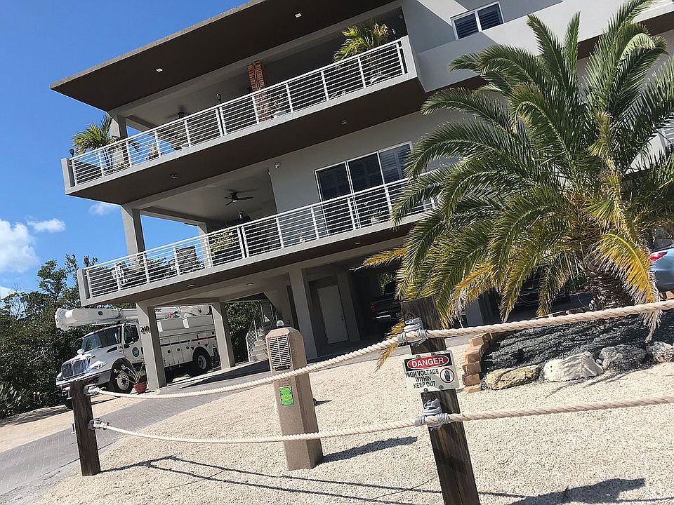 2nd image of 248 Tavernier Dr