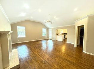 6287 E Pockrus Page Rd #C-2, Denton, TX 76208