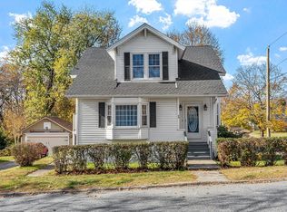 24 Davenport St, Worcester, MA 01610