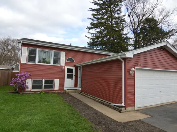 418 Santa Barbara Rd, Lakemoor, IL 60051