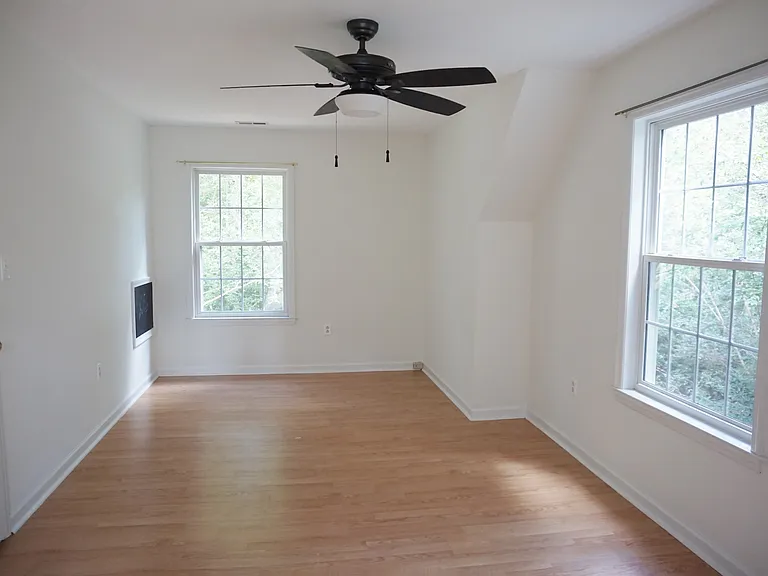 64J Willow Way — Photo 12