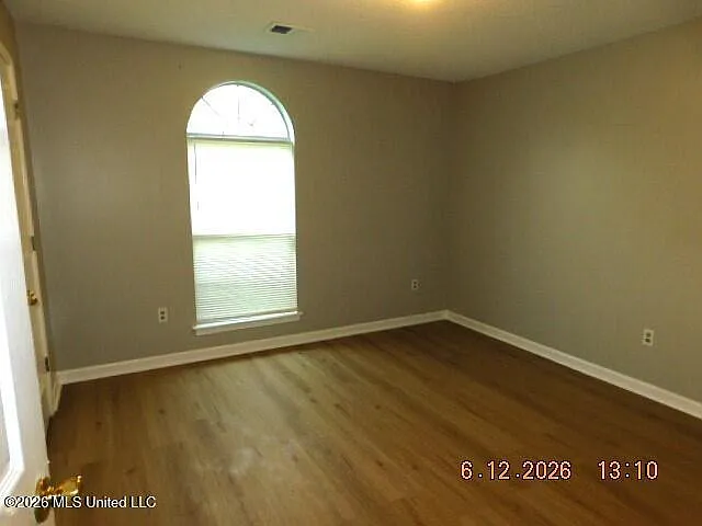5380 Peppermill Dr — Photo 9
