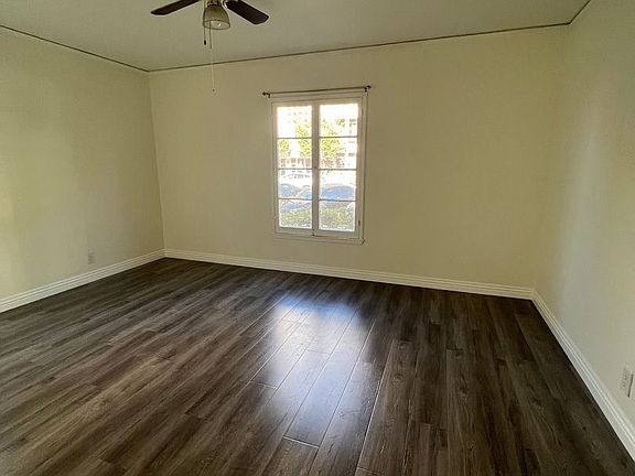 5th image of 613 S Detroit St #617