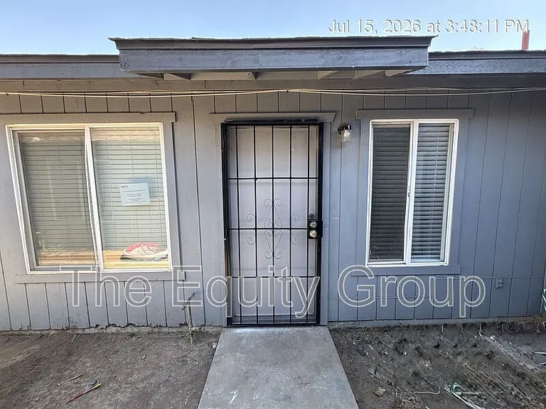 388 Crestwood Ave #C — Photo 1