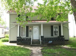 1914 E Calvert St, South Bend, IN 46613