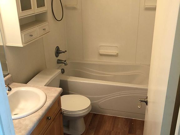 Upstairs Bathroom