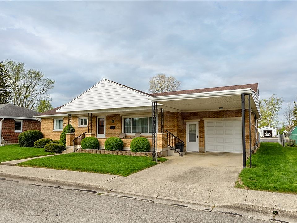 1st image of 305 Sharon Dr