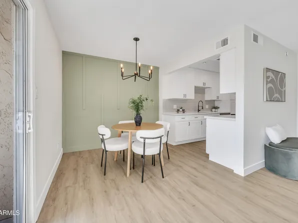 5934 W TOWNLEY Avenue, Glendale, AZ 85302