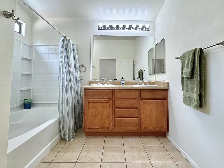 7304 E Laughing Tree Ln — Photo 21