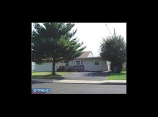 224 Wyandotte Rd, Fairless Hills, PA 19030