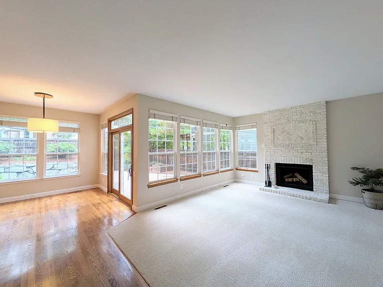7467 Exeter Pl — Photo 9