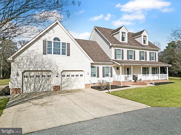 2nd image of 18981 Kenney Rd