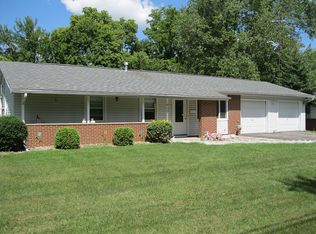 909 Sunset Dr, Tecumseh, MI 49286
