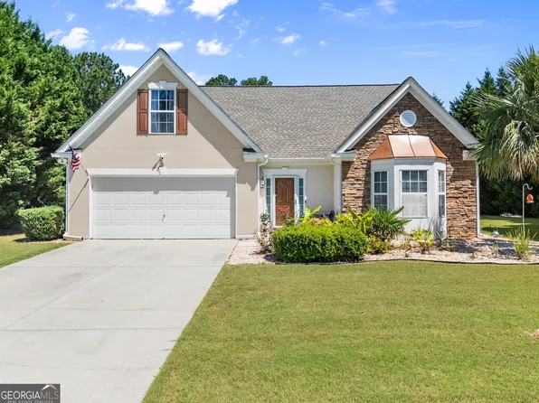 2462 Meadow Pond Trl, Grayson, GA 30017