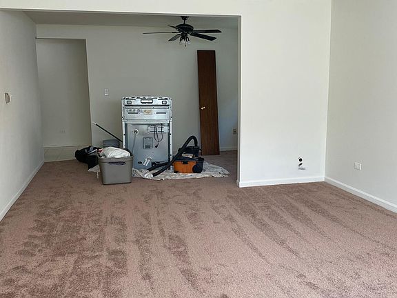 3rd image of 1240 W Jarvis Ave APT 204