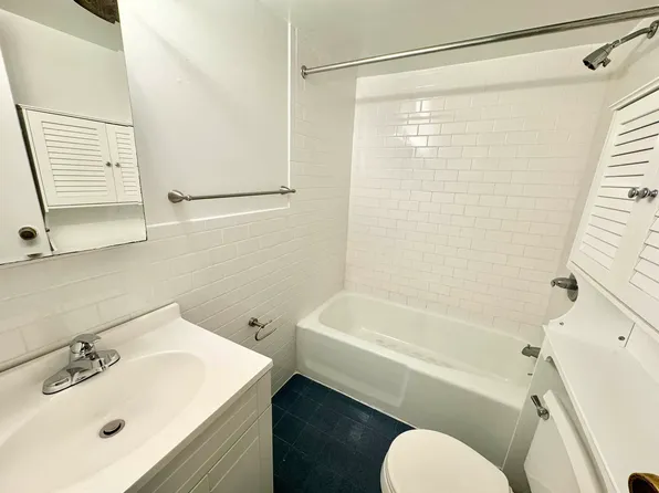 135 Charles Street image 5 of 5