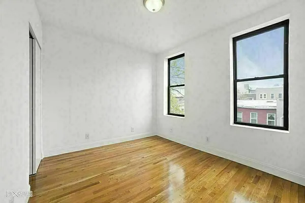 Rented by Corcoran | media 2