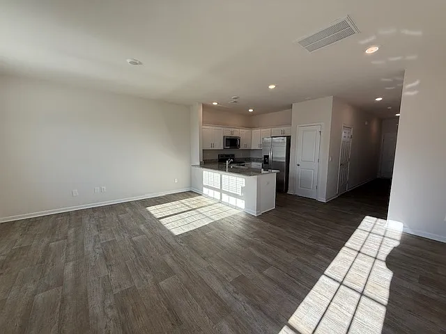 1323 Broholmer Ln — Photo 25
