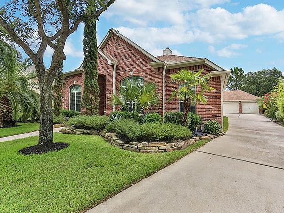 3rd image of 20330 Mimosa Glen Dr
