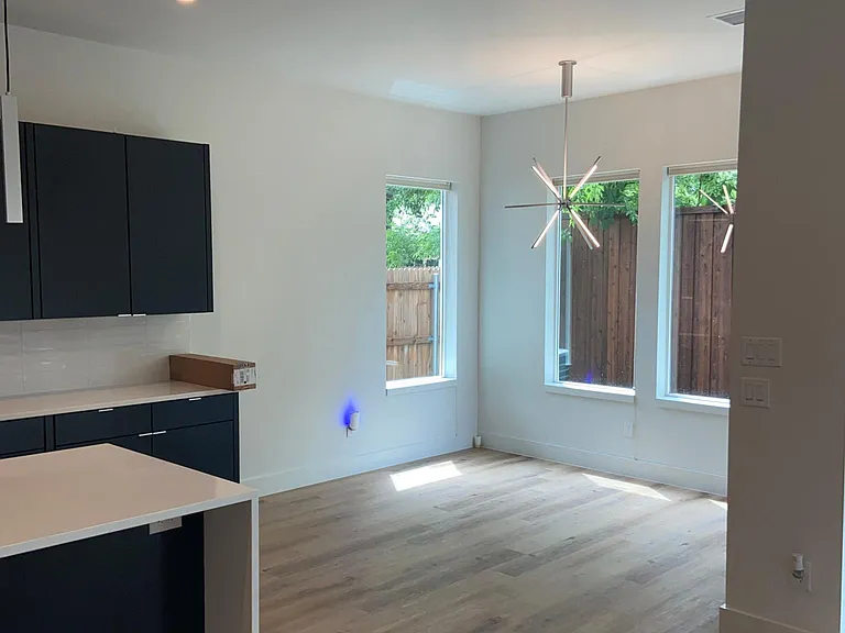 3525 Rutz St — Photo 7