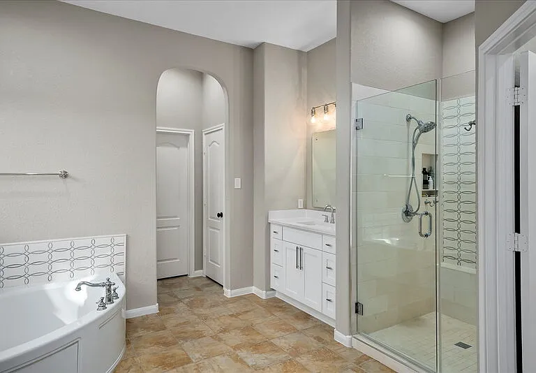 12921 Bloomfield Hills Ln — Photo 24