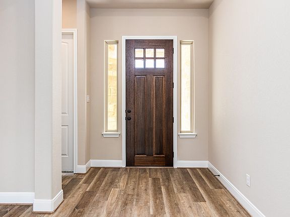 4th image of 61 Telford Way