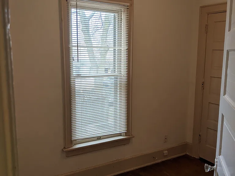 1773 N Astor St — Photo 10