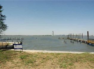 2702 Oak St, League City, TX 77565