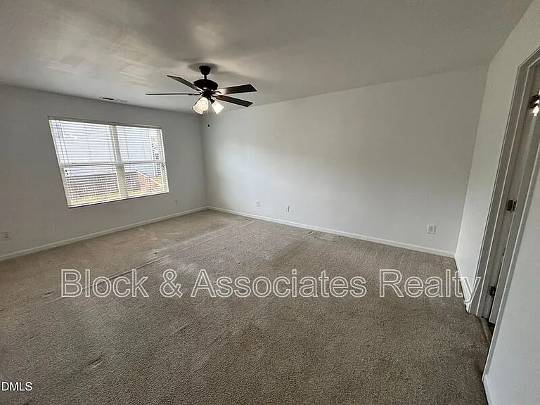 101 Red Bird Dr — Photo 36