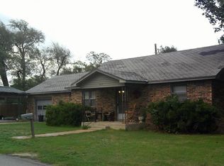 420 S 3rd St, Cyril, OK 73029
